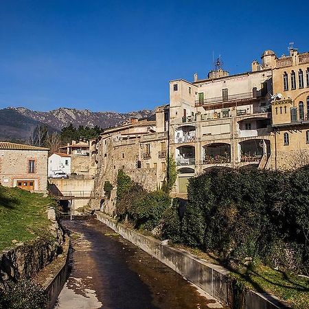 Hotel La Fonda Dels Pirineus Maçanet de Cabrenys Εξωτερικό φωτογραφία