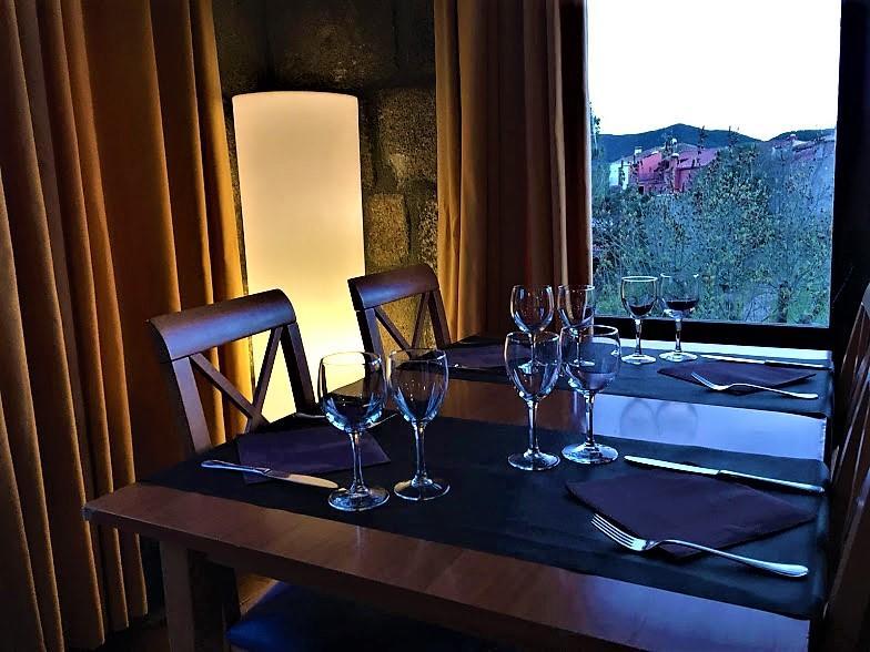 Hotel La Fonda Dels Pirineus Maçanet de Cabrenys Εξωτερικό φωτογραφία